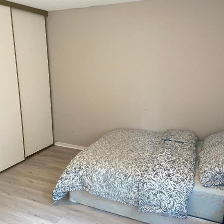 41 Huntsmill Blvd Apartamento Toronto Exterior foto