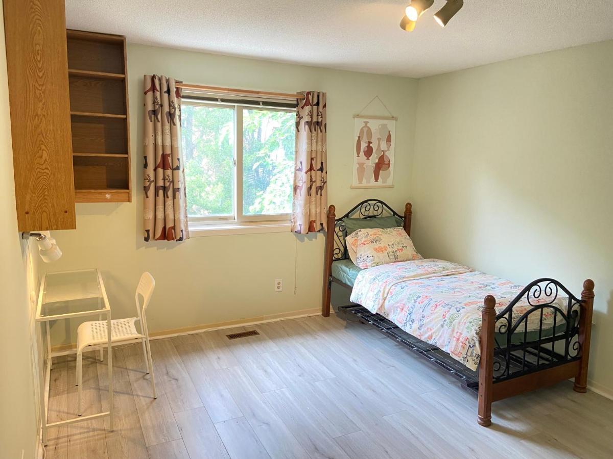 41 Huntsmill Blvd Apartamento Toronto Exterior foto
